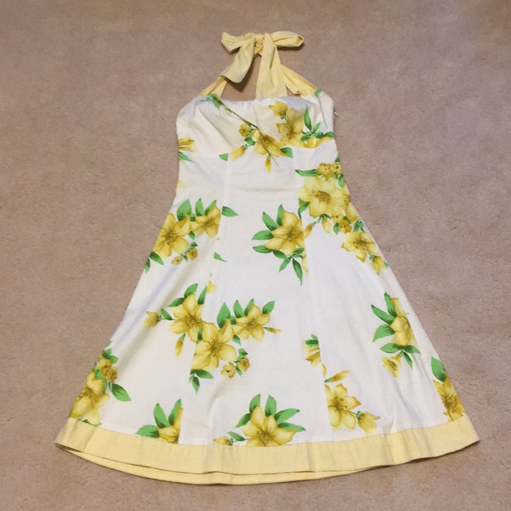 Yellow lily halter dress. Only worn once!